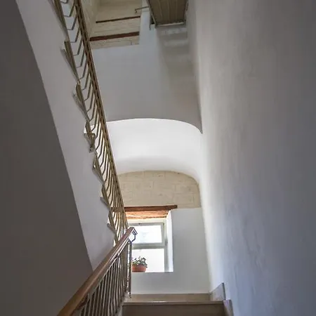 Solart Guest house